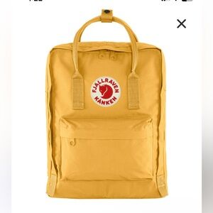 NWT Fjällräven Kånken Backpack in Ochre